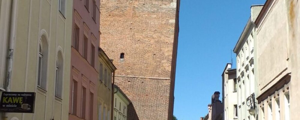 Krzywa Wieża w Ząbkowicach Śląskich – bardziej krzywa niż ta w Pizie!